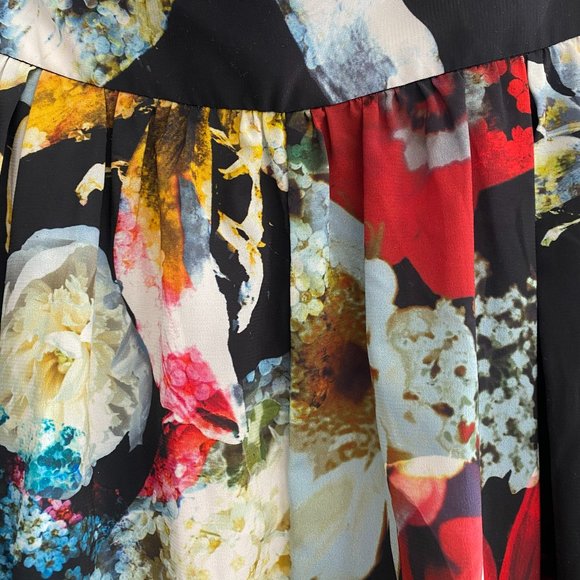 ALICE + OLIVIA Floral Print A-Line Mini Skirt - Picture 3 of 8